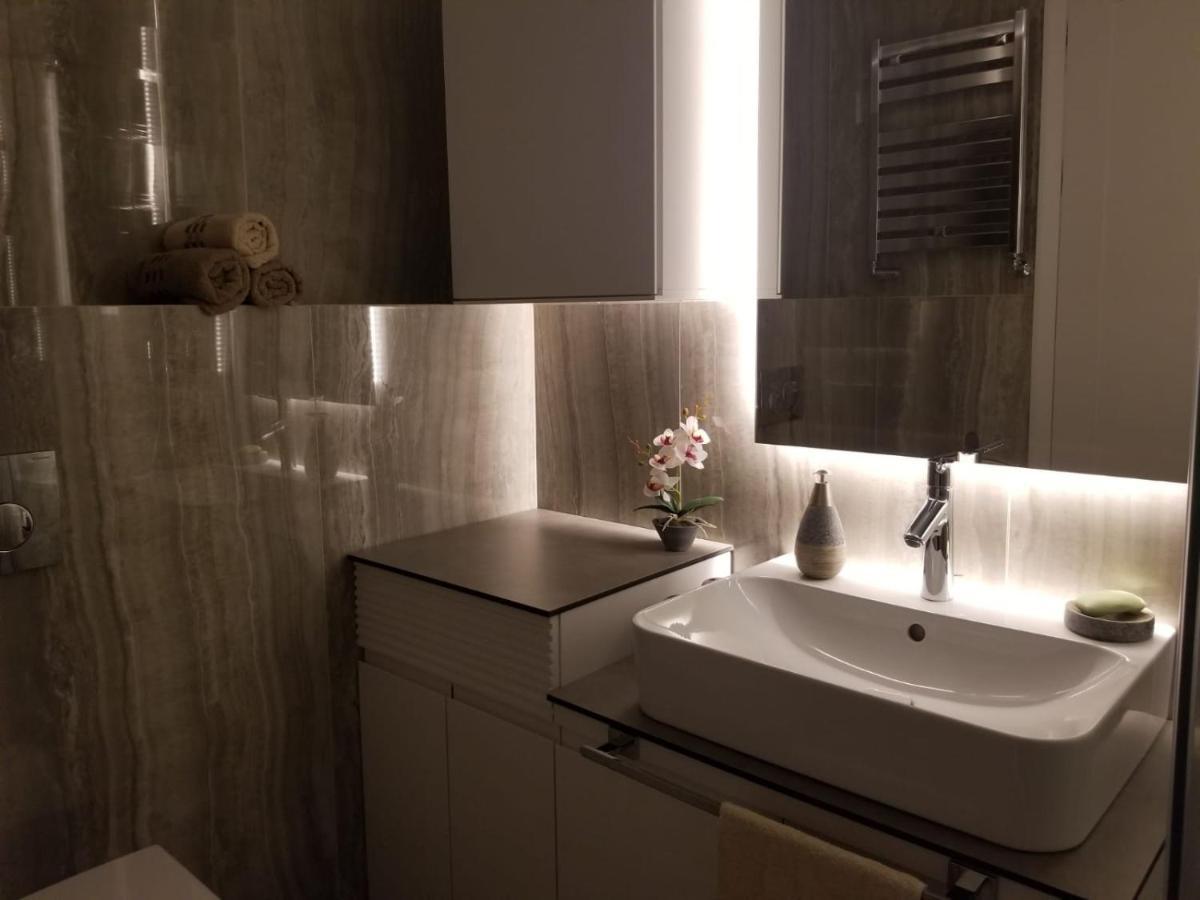 Azura Residence - New Luxury Apartment Belgrade Luaran gambar